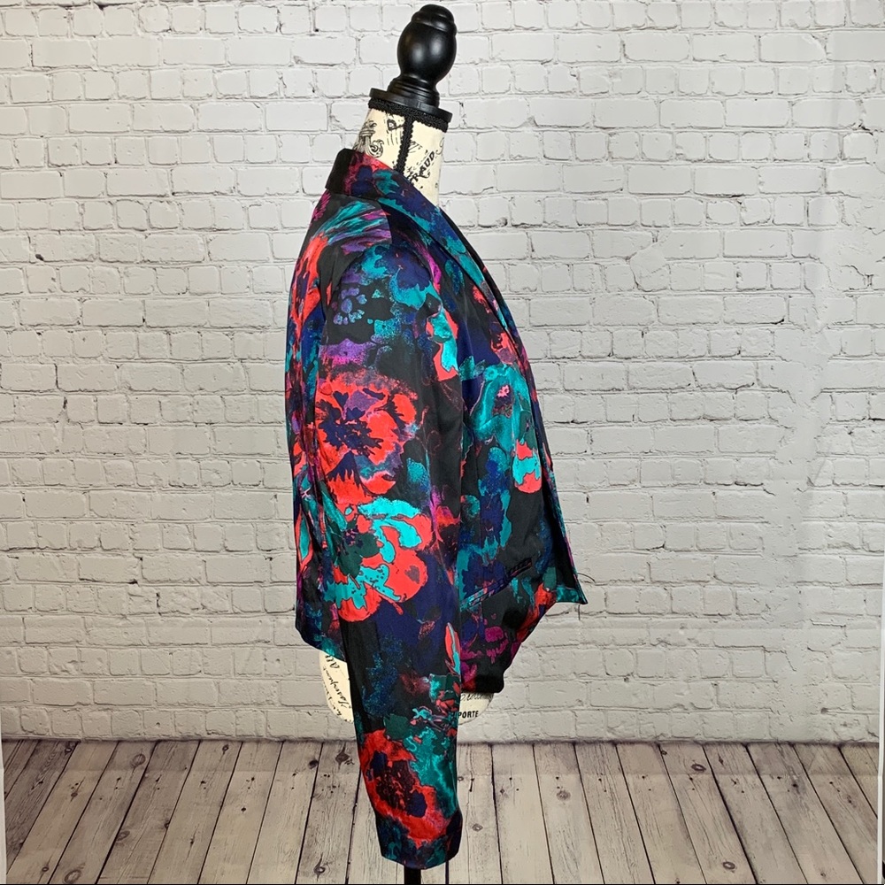 Multi-Color Blazer - Picture 3 of 3